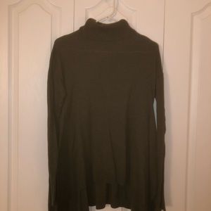Green turtleneck